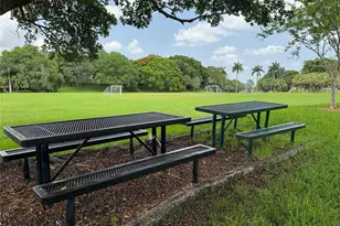 4375 Foxtail Ln, Weston, FL 33331 - Photo 64