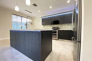 4375 Foxtail Ln, Weston, FL 33331 - Photo 10