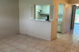 387 Tilford R, Deerfield Beach, FL 33442 - Photo 2