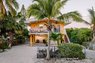 104 Ocean Shores Dr, Key Largo, FL 33037 - Photo 2