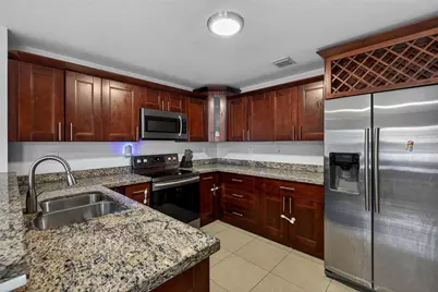 348 NW 40th Court, Fort Lauderdale, FL 33309 - Photo 8