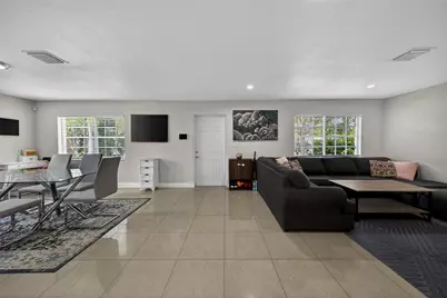 348 NW 40th Court, Fort Lauderdale, FL 33309 - Photo 2