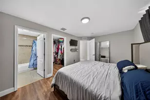 348 NW 40th Ct, Oakland Park, FL 33309 - Photo 16