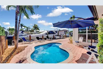 2524 SE 9th Street, Pompano Beach, FL 33062 - Photo 2