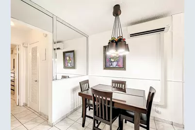 815 SW 10th Terrace #18V, Hallandale Beach, FL 33009 - Photo 6