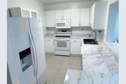 4394 NW 9th Avenue #21-2A, Deerfield Beach, FL 33064 - Photo 2