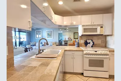 330 SE 20th Avenue #506, Deerfield Beach, FL 33441 - Photo 4