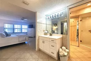 330 SE 20th Ave, Deerfield Beach, FL 33441 - Photo 16