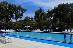 3800 Oaks Clubhouse Dr, Pompano Beach, FL 33069 - Photo 38