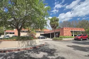 3800 Oaks Clubhouse Dr, Pompano Beach, FL 33069 - Photo 46