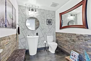 704 N Ocean Blvd, Pompano Beach, FL 33062 - Photo 38