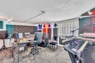 1961 NE 31st Street, Pompano Beach, FL 33064 - Photo 28