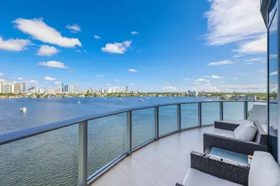 17301 Biscayne Boulevard #1011, North Miami Beach, FL 33160 - Photo 44