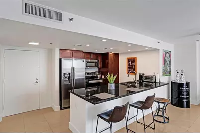 7601 E Treasure Drive #1524, Miami Beach, FL 33141 - Photo 4