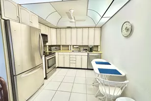 361 Keswick C, Deerfield Beach, FL 33442 - Photo 10