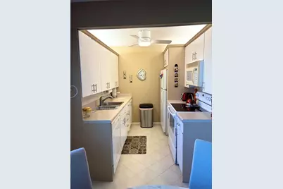 1001 Newport G #1001, Deerfield Beach, FL 33442 - Photo 14