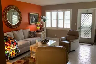 1001 Newport G, Deerfield Beach, FL 33442 - Photo 4