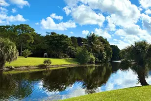 1001 Newport G, Deerfield Beach, FL 33442 - Photo 38