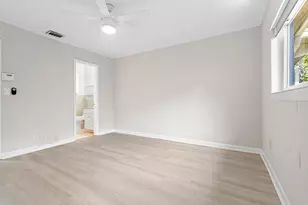 1900 NE 19th St, Fort Lauderdale, FL 33305 - Photo 36