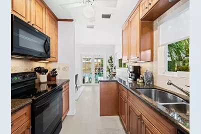 1900 NE 19th Street, Fort Lauderdale, FL 33305 - Photo 22