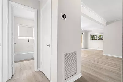 1900 NE 19th Street, Fort Lauderdale, FL 33305 - Photo 32