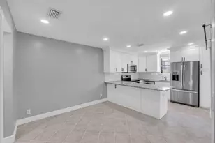 2675 NW 99th Ave, Coral Springs, FL 33065 - Photo 2