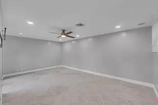 2675 NW 99th Ave, Coral Springs, FL 33065 - Photo 16