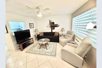 43 Farnham B #43, Deerfield Beach, FL 33442 - Photo 6