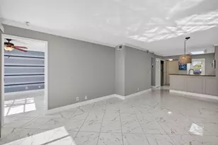 2230 N Cypress Bend Dr, Pompano Beach, FL 33069 - Photo 12