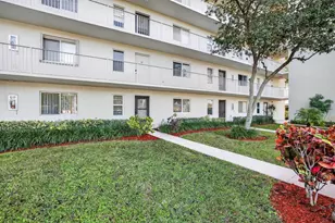 2230 N Cypress Bend Dr, Pompano Beach, FL 33069 - Photo 44