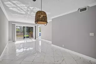 2230 N Cypress Bend Dr, Pompano Beach, FL 33069 - Photo 8