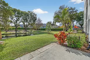 2230 N Cypress Bend Dr, Pompano Beach, FL 33069 - Photo 34