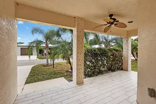 5 Flamenco Way, Port Saint Lucie, FL 34952 - Photo 4