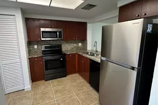 4624 NW 90th Ave, Sunrise, FL 33351 - Photo 4