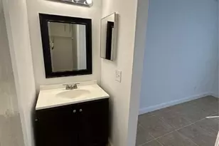 4624 NW 90th Ave, Sunrise, FL 33351 - Photo 18