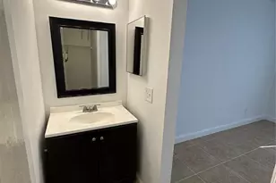 4624 NW 90th Ave, Sunrise, FL 33351 - Photo 18