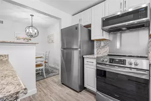 490 SE 19th Ave, Pompano Beach, FL 33060 - Photo 14