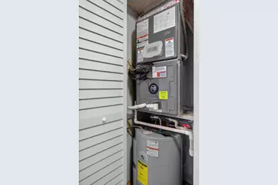 115 Lake Emerald Drive #403, Fort Lauderdale, FL 33309 - Photo 38