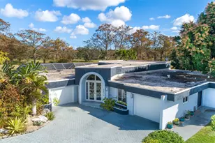 4804 Kumquat Dr, Tamarac, FL 33319 - Photo 2