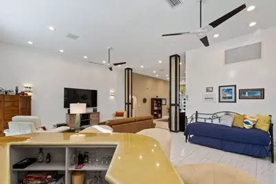 4804 Kumquat Drive, Tamarac, FL 33319 - Photo 10