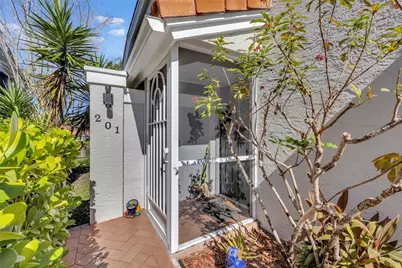 7685 Springwater Place #201, Boynton Beach, FL 33437 - Photo 8