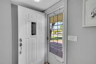 108 SE 14th Ct, Deerfield Beach, FL 33441 - Photo 4