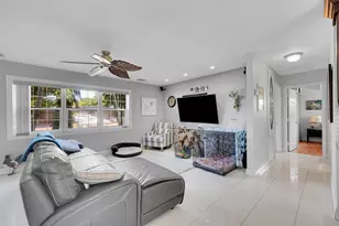 108 SE 14th Ct, Deerfield Beach, FL 33441 - Photo 8