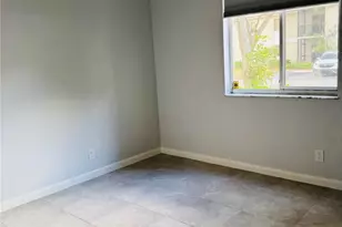 313 Gardens Dr, Pompano Beach, FL 33069 - Photo 4