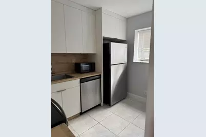 313 Gardens Drive #104, Pompano Beach, FL 33069 - Photo 2