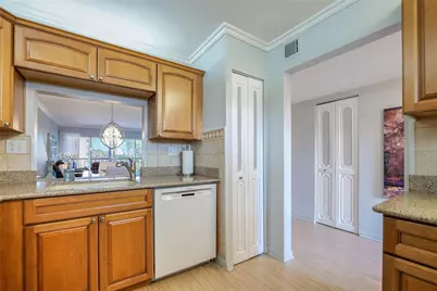 3920 Inverrary Boulevard #604-c, Lauderhill, FL 33319 - Photo 10