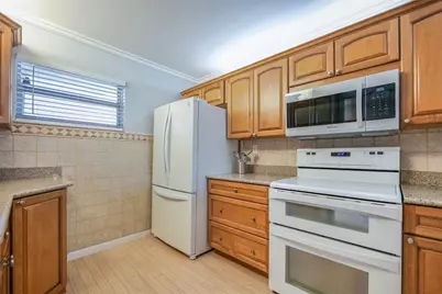 3920 Inverrary Boulevard #604-C, Lauderhill, FL 33319 - Photo 12