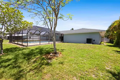 1709 Rio Vista Drive, Hutchinson Island, FL 34949 - Photo 32