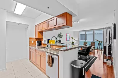 347 N New River Drive #606, Fort Lauderdale, FL 33301 - Photo 14