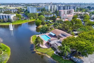 2202 S Cypress Bend Dr, Pompano Beach, FL 33069 - Photo 26